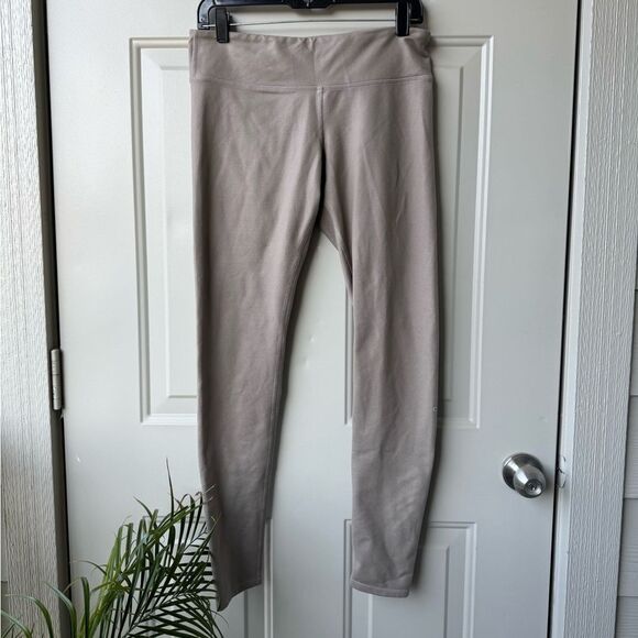 ALO Yoga Pants - Alo Yoga High-Waist Solid Vapor Leggings Taupe Sz L Full Length 29” Inseam Gym
